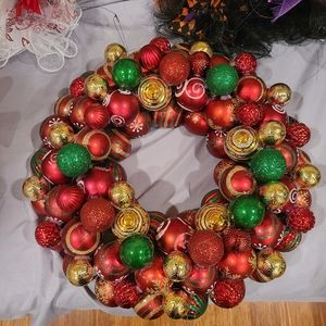 Christmas ornament wreath